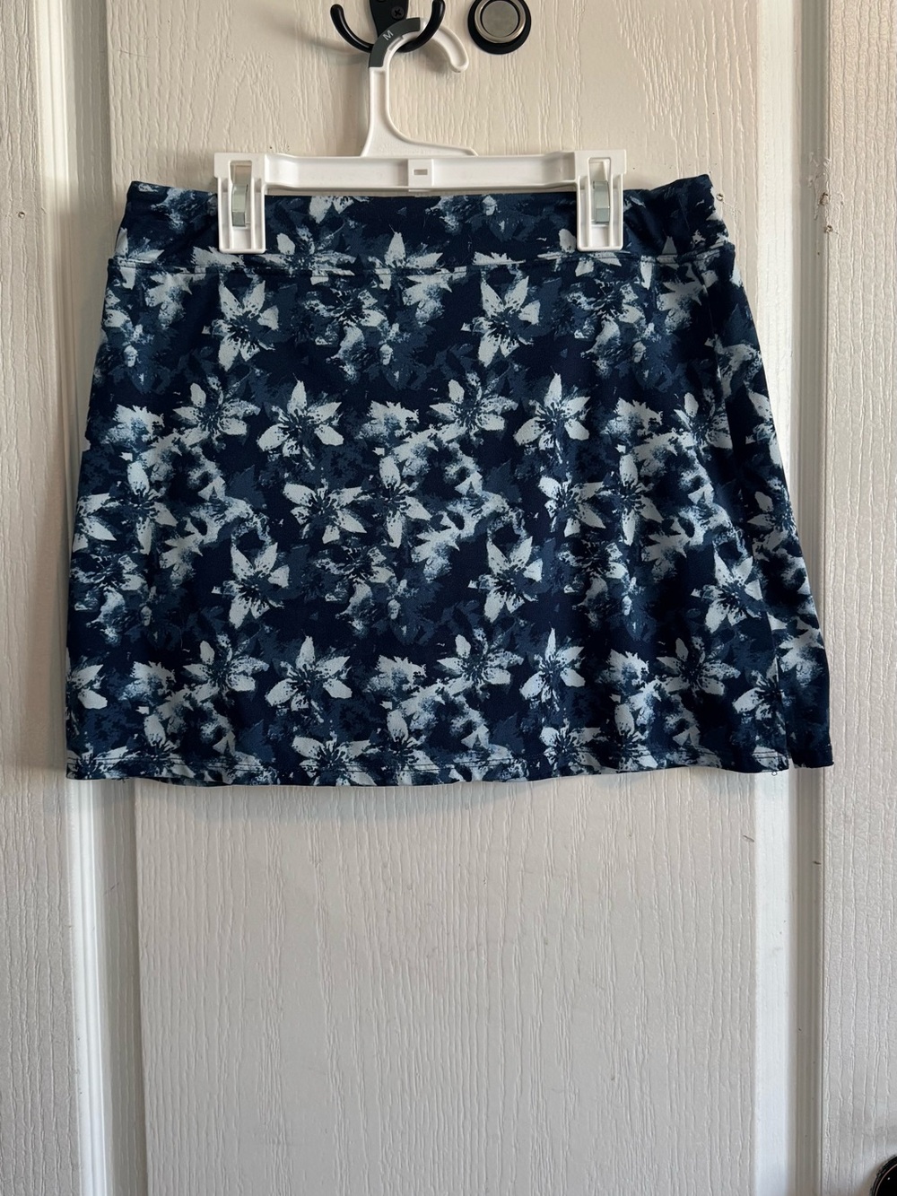 Tranquility by Colorado Clothing Navy and White Floral Mini Skirt